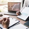 Personalcontrolling: Warum Zahlen im HR mehr sind als nur Kontrolle - Titelbild